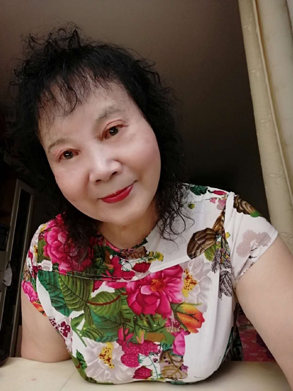 晚霞的第一张照片--烟台相亲服务中心