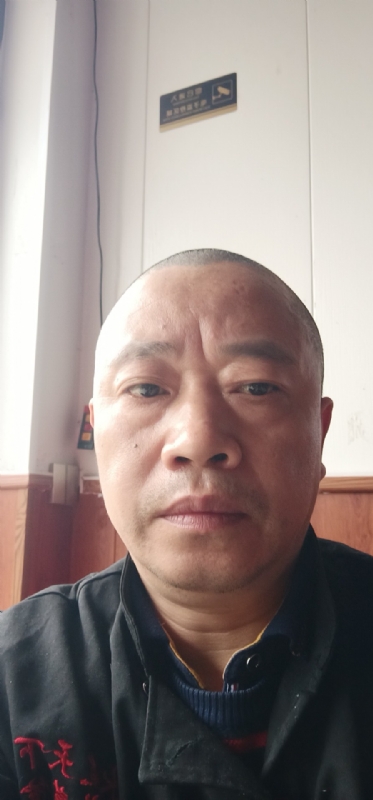 快乐人生的第一张照片--烟台相亲服务中心