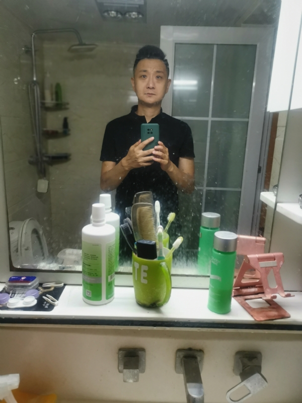 龙少的第一张照片--烟台相亲服务中心