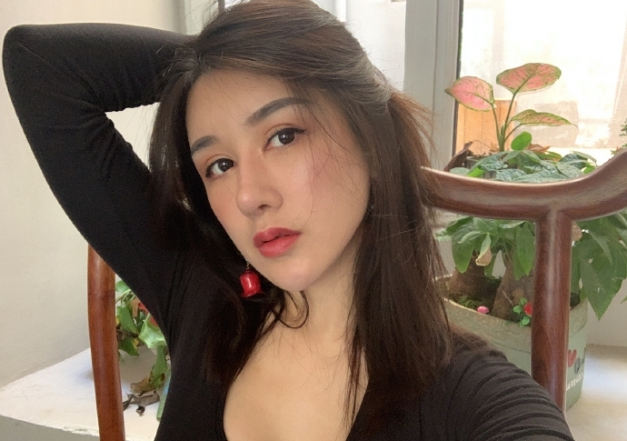 林依依的第一张照片--烟台相亲服务中心