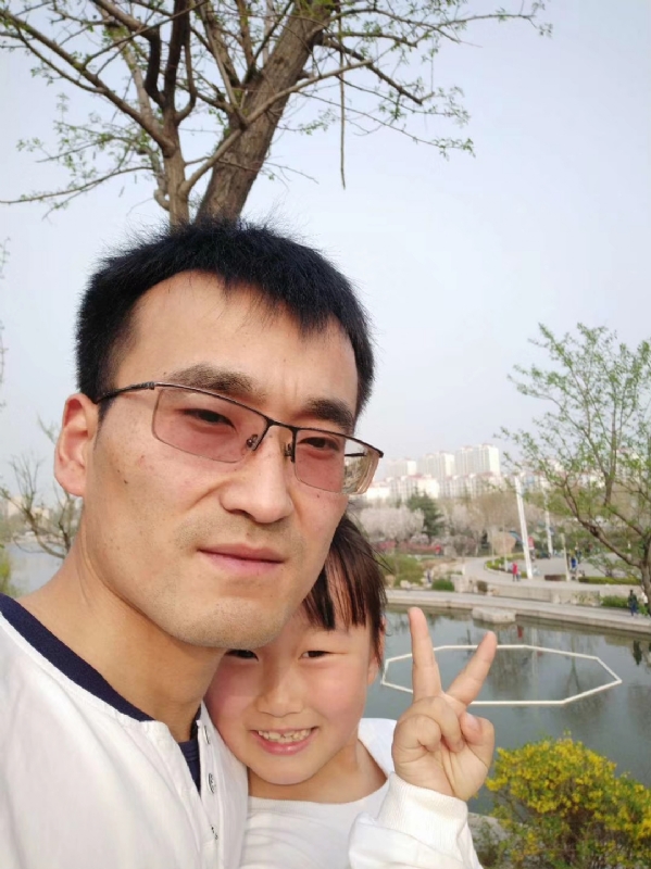 简单的幸福的第一张照片--烟台相亲服务中心