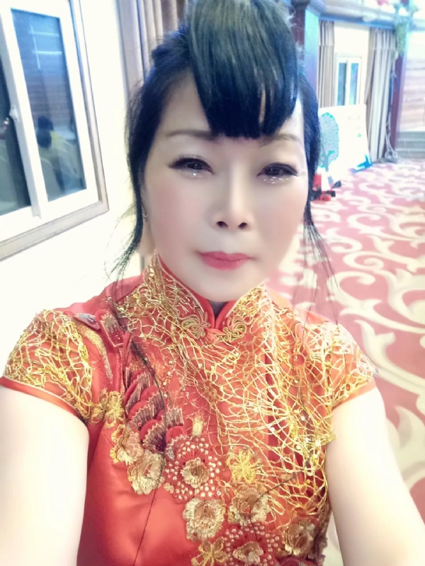 冰雪的第一张照片--烟台相亲服务中心