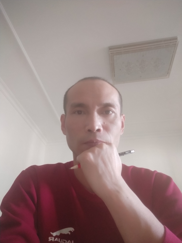 左边的第一张照片--烟台相亲服务中心