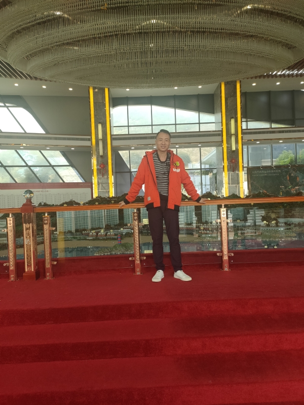 大飞的第一张照片--烟台相亲服务中心