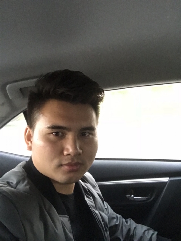 过往的第一张照片--烟台相亲服务中心