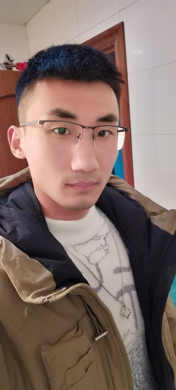 闯红灯吐泡泡的第二张照片--烟台相亲服务中心