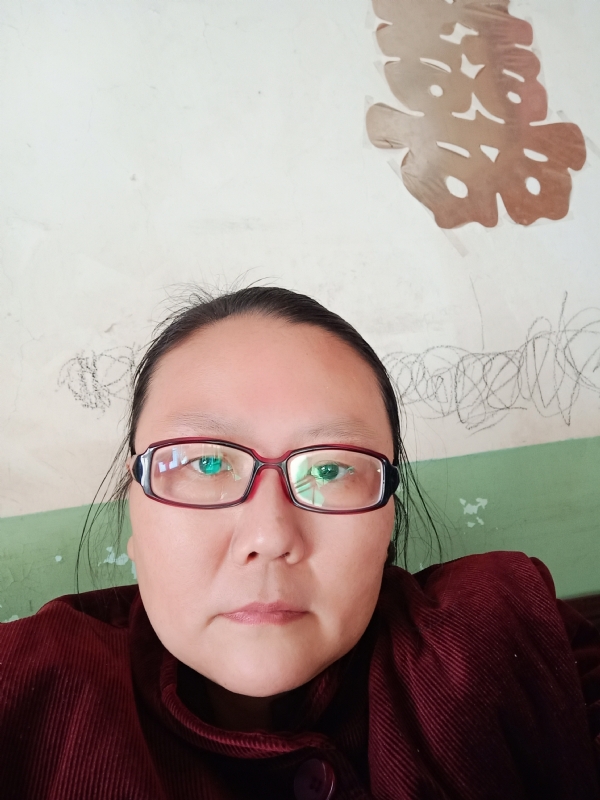 苦乐的第一张照片--烟台相亲服务中心