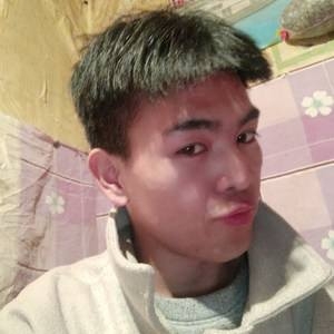 90后美少男的第二张照片--烟台相亲服务中心