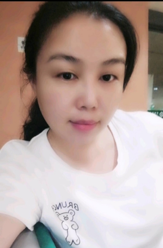 淡淡的云的第二张照片--烟台相亲服务中心