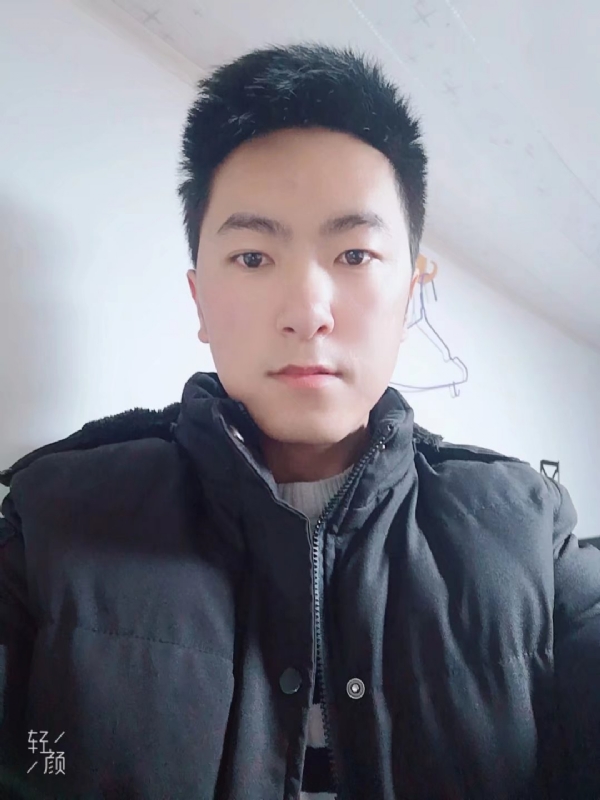 儒雅的玉龙兄的第一张照片--烟台相亲服务中心