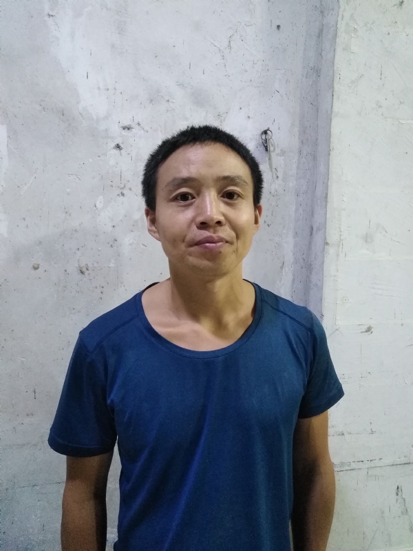 栋哥的第一张照片--烟台相亲服务中心