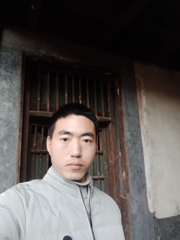 嫁与娶的第二张照片--烟台相亲服务中心