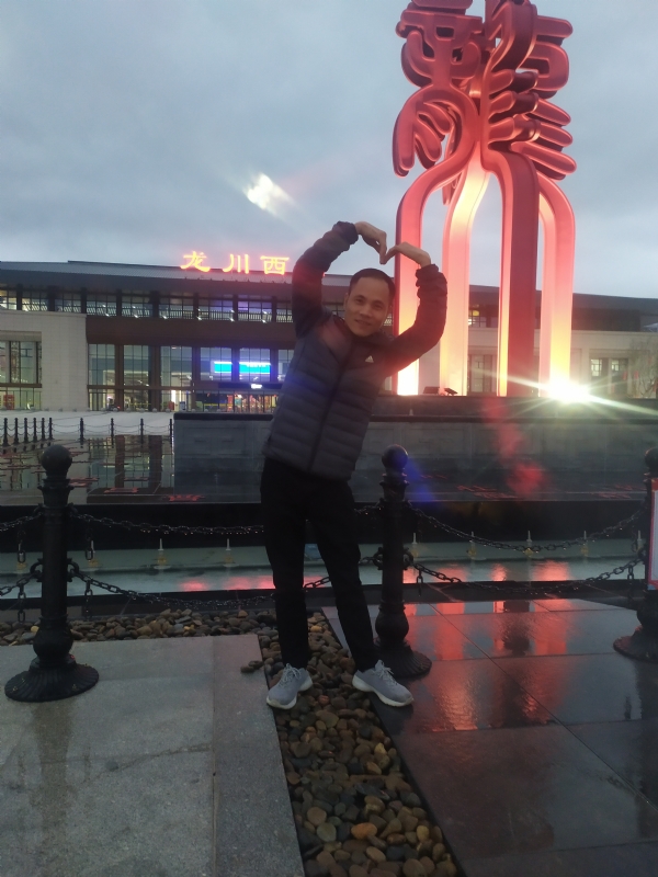 只为遇见你的第一张照片--烟台相亲服务中心