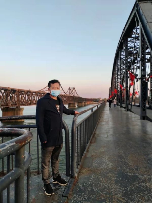 王先生的第一张照片--烟台相亲服务中心