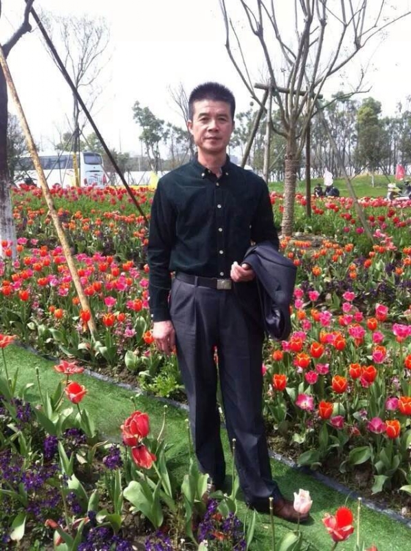 蓝天的第一张照片--烟台相亲服务中心