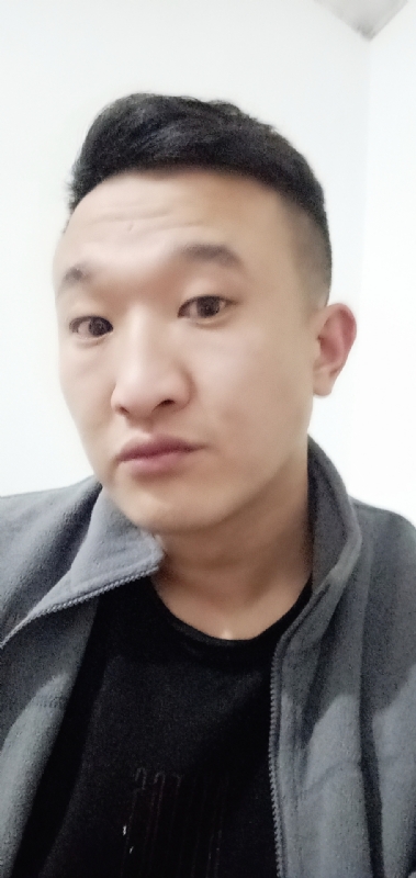 远山的第一张照片--烟台相亲服务中心