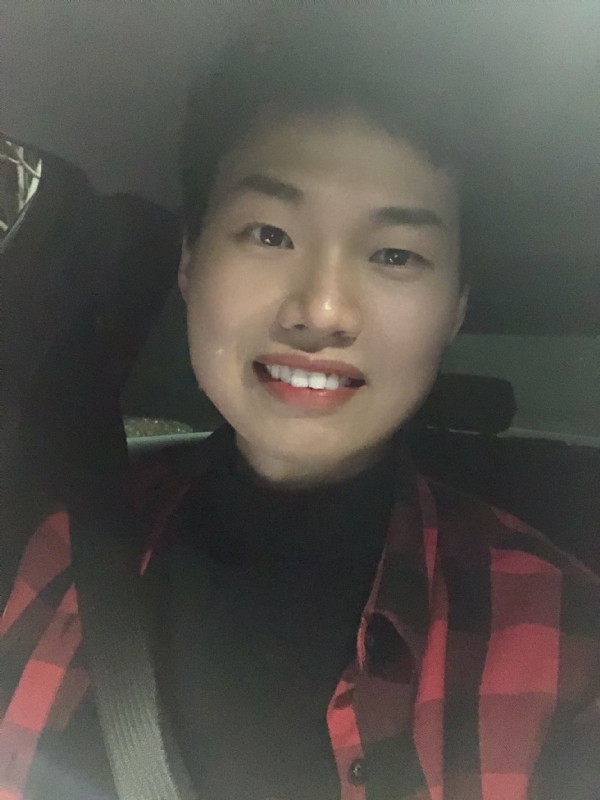 她的第三张照片--烟台相亲服务中心