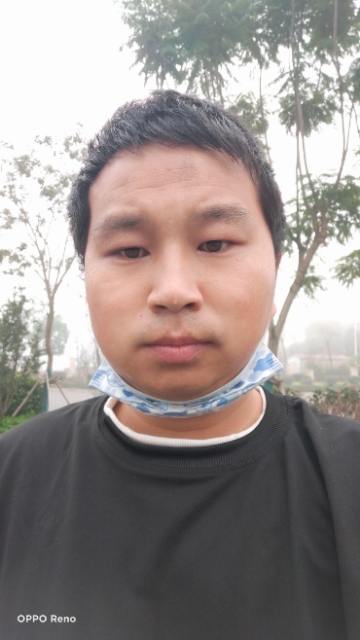 陌路者的第一张照片--烟台相亲服务中心