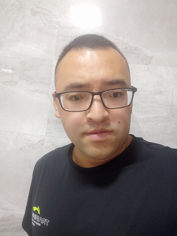 只愿得一人心的第三张照片--烟台相亲服务中心