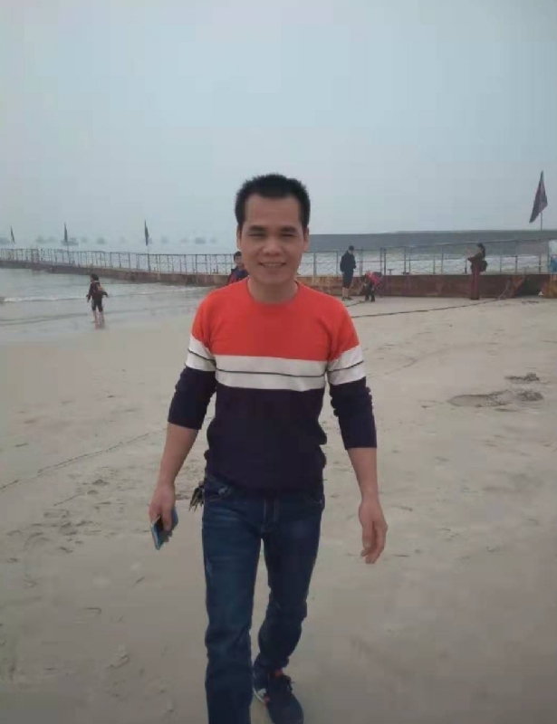 无聊人的第二张照片--烟台相亲服务中心