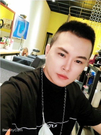 lucky的第一张照片--烟台相亲服务中心