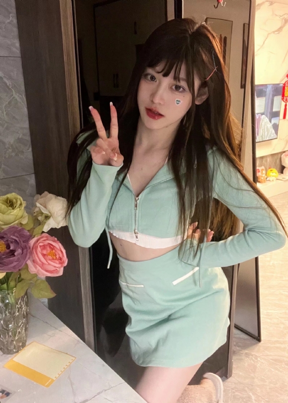 丹Dan的第一张照片--烟台相亲服务中心