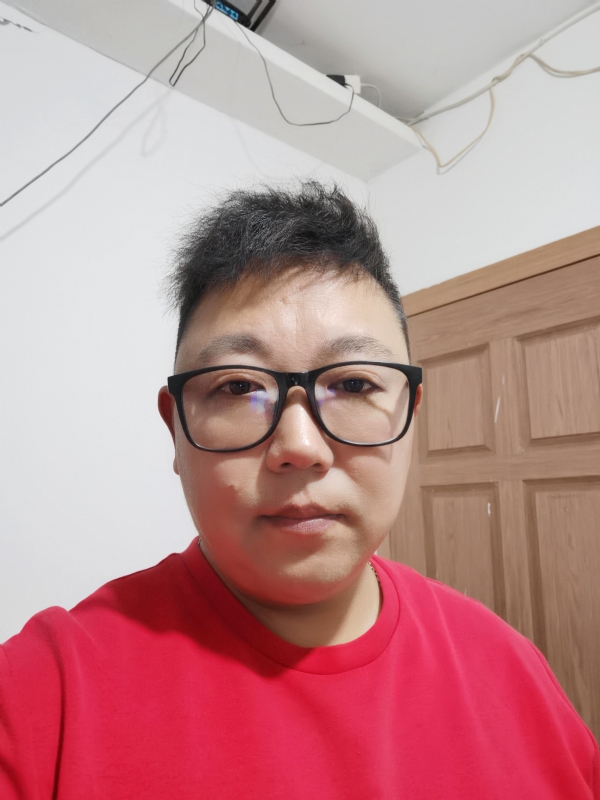 开山的第一张照片--烟台相亲服务中心