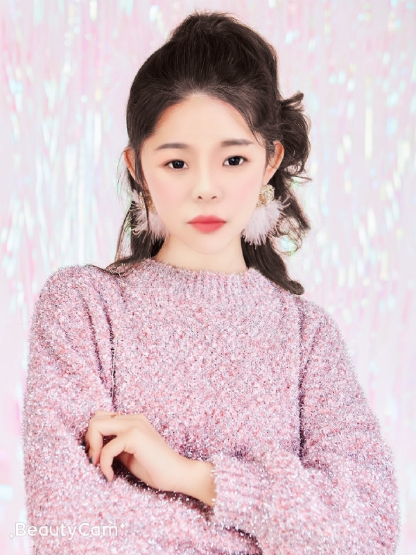 刘小姐的第一张照片--烟台相亲服务中心