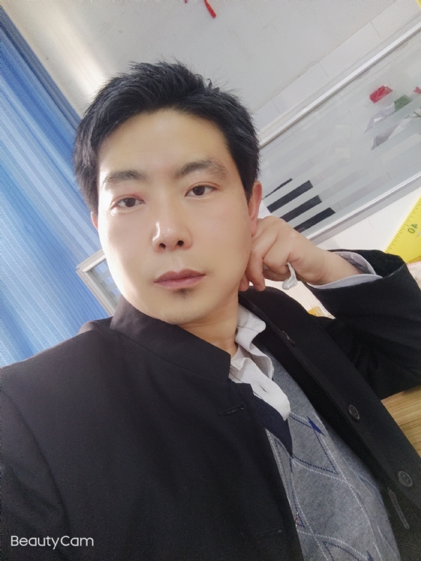 铜豌豆的第一张照片--烟台相亲服务中心