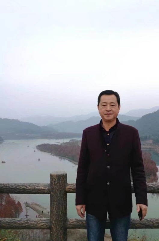 真心找老伴的第一张照片--烟台相亲服务中心