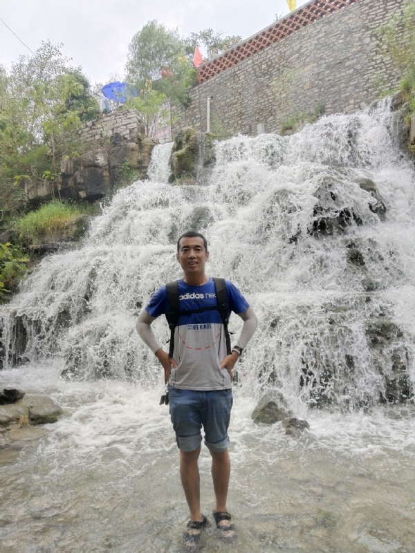 星矢的第一张照片--烟台相亲服务中心