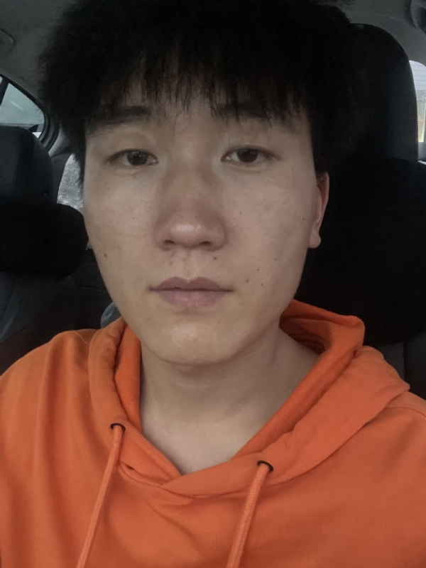 李的第一张照片--烟台相亲服务中心