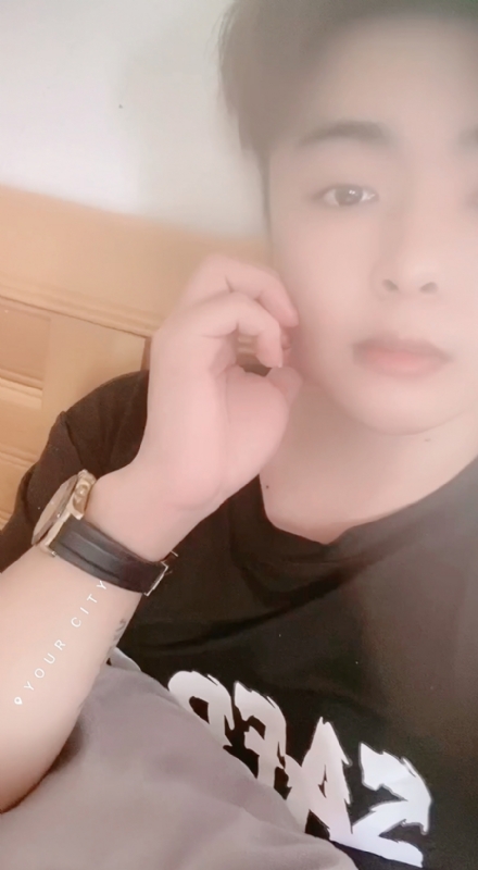 90后的第二张照片--烟台相亲服务中心