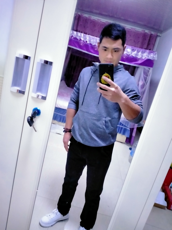 空心的第一张照片--烟台相亲服务中心