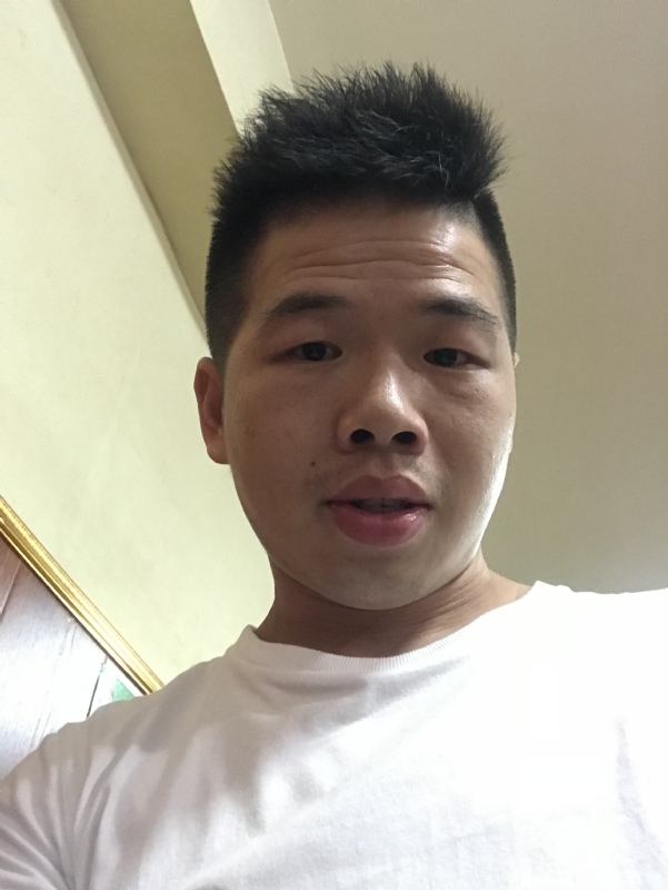 爱请简单点的第一张照片--烟台相亲服务中心