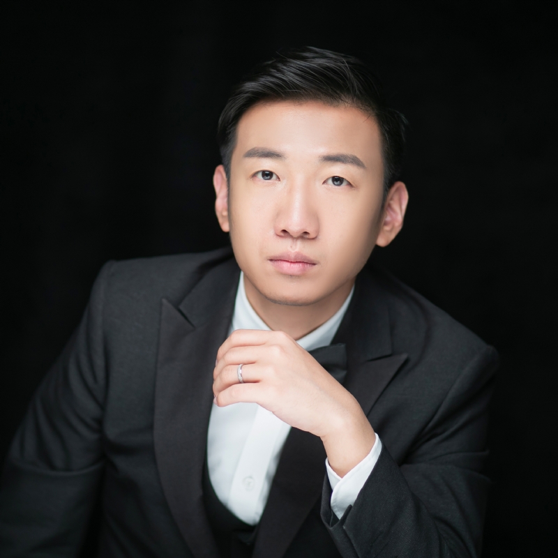 Zu的第一张照片--烟台相亲服务中心