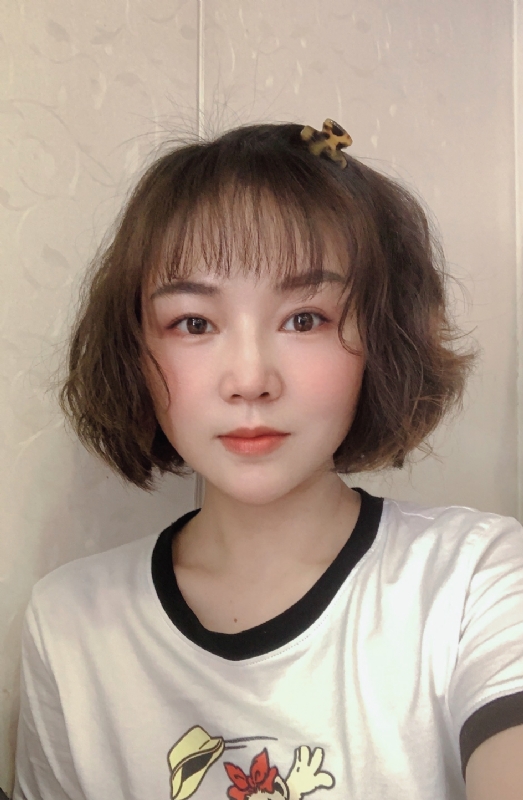 Faviana的第一张照片--烟台相亲服务中心