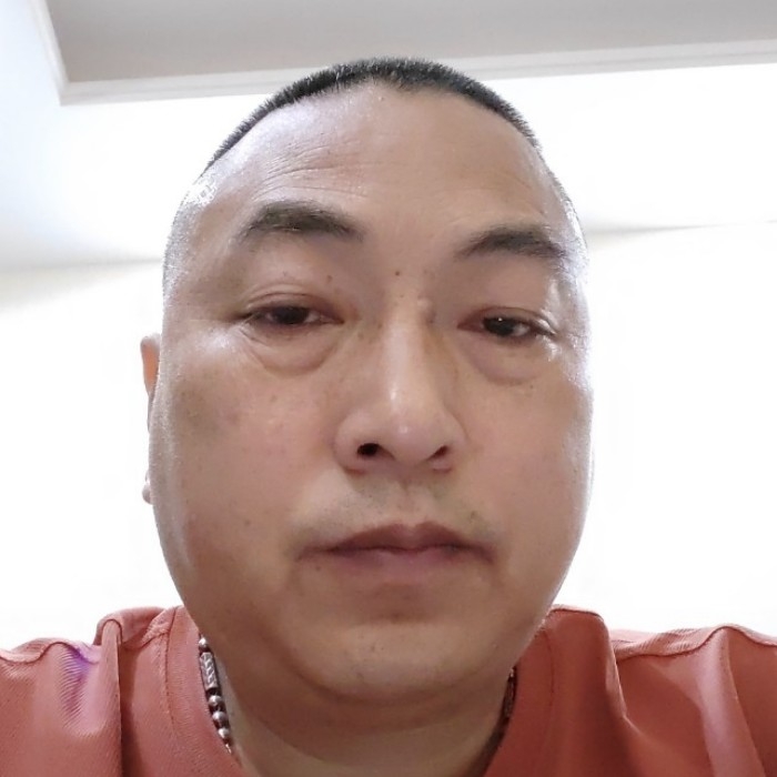 一切随风的第一张照片--烟台相亲服务中心