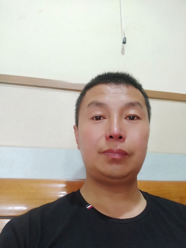 快乐的小鱼儿的第一张照片--烟台相亲服务中心