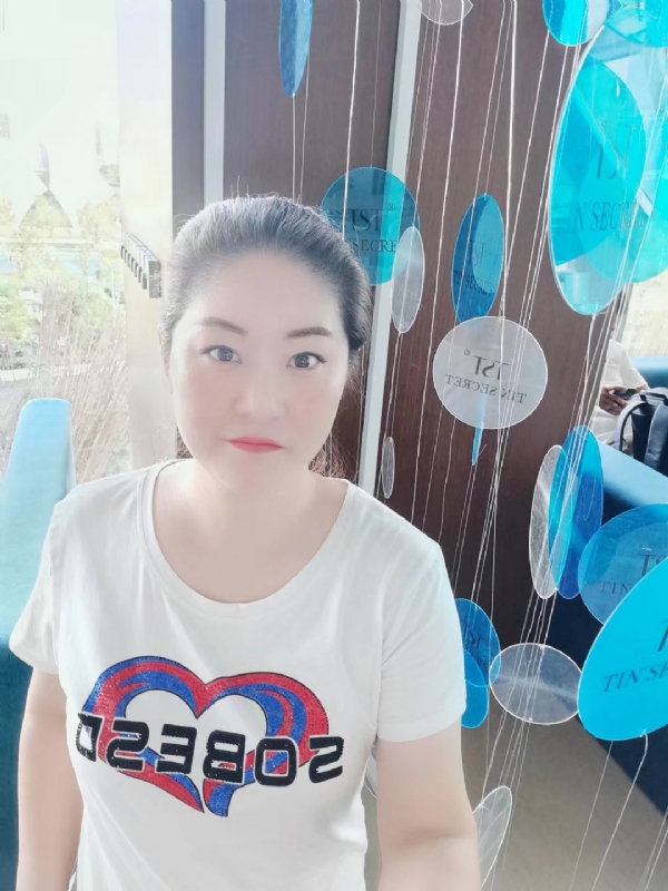 巷子里的童年的第一张照片--烟台相亲服务中心