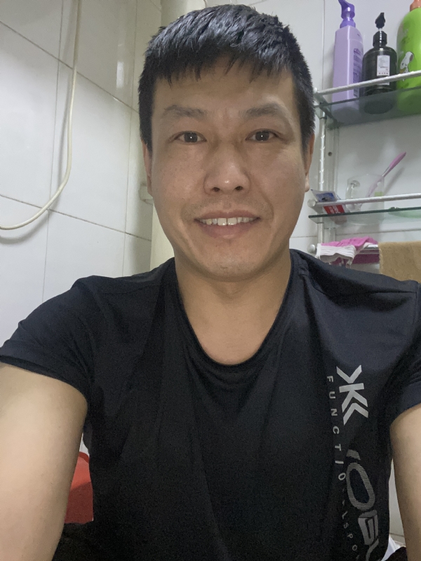 王先生的第一张照片--烟台相亲服务中心