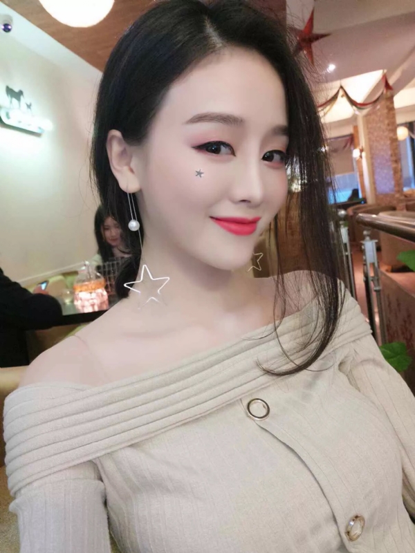 Cici的第四张照片--烟台相亲服务中心