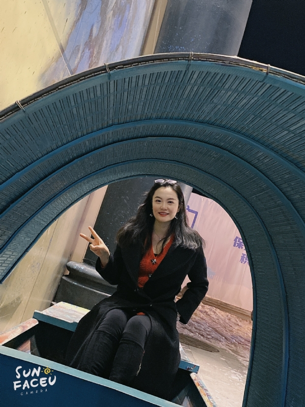 琳琳的第一张照片--烟台相亲服务中心