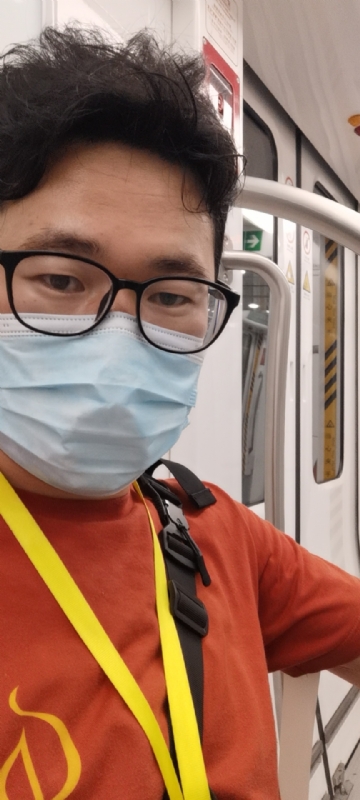 鲮的第三张照片--烟台相亲服务中心