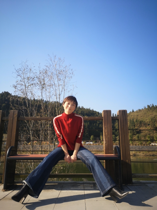 转角遇到你的第三张照片--烟台相亲服务中心