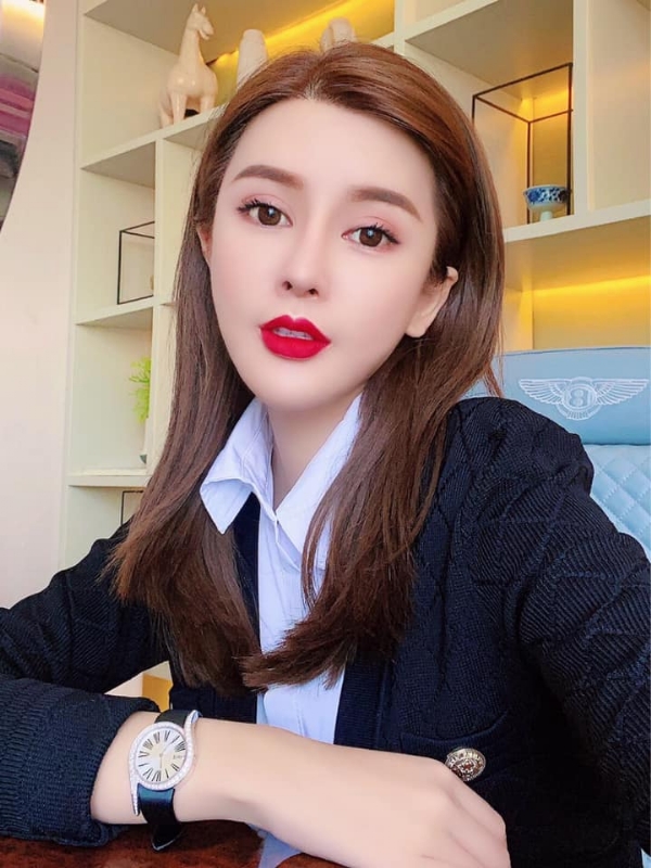 李嘉薇的第一张照片--烟台相亲服务中心