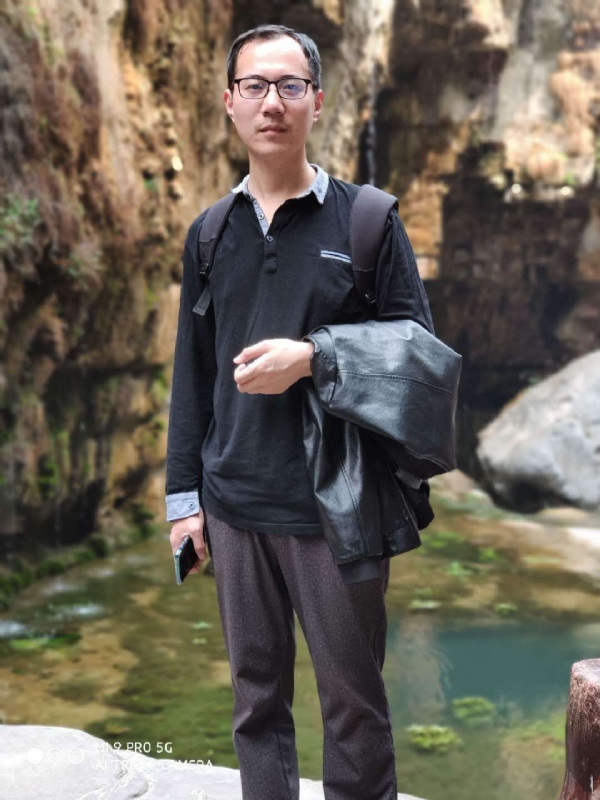 追日的第一张照片--烟台相亲服务中心