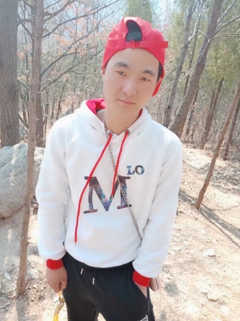 天赐人生的第一张照片--烟台相亲服务中心