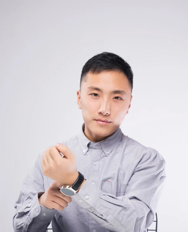 孤独的小屁猪的第一张照片--烟台相亲服务中心