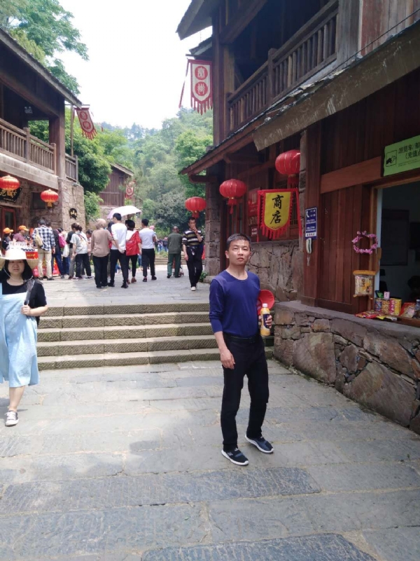 LX的第一张照片--烟台相亲服务中心